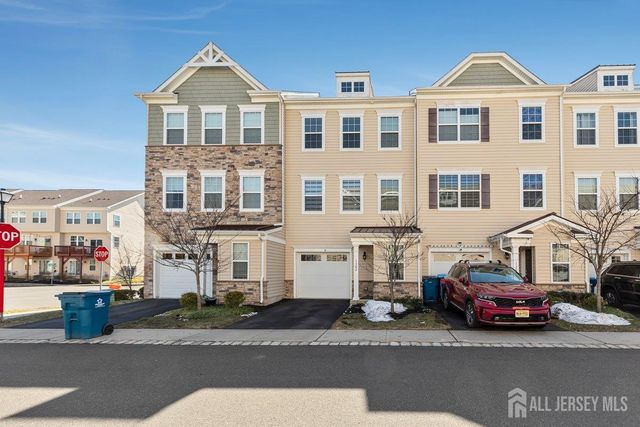 1302 Hights Farm Road N, Monroe, NJ 08831