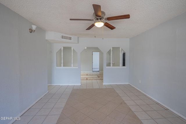 10368 POTENCIA Drive, Socorro, TX 79927
