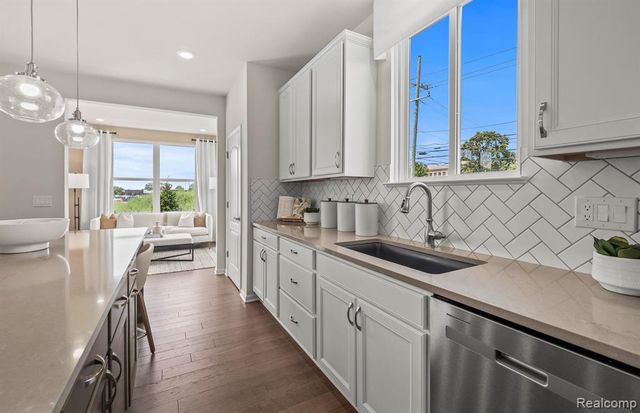 3068 Sheffield Circle, Clarkston, MI 48346