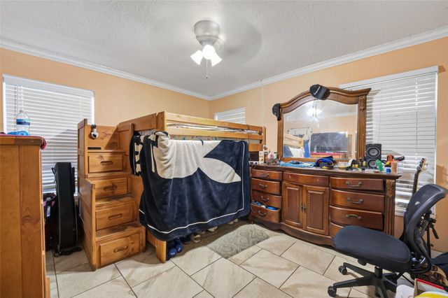 919 Christine Street, Houston, TX 77017