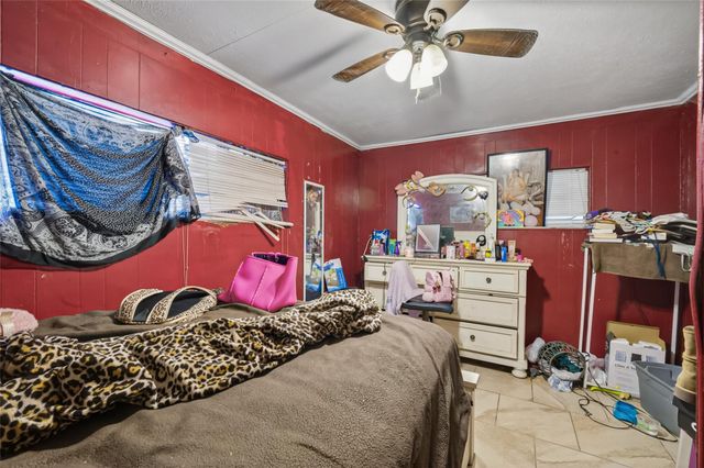 919 Christine Street, Houston, TX 77017