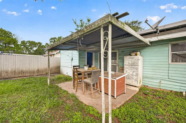 919 Christine Street, Houston, TX 77017