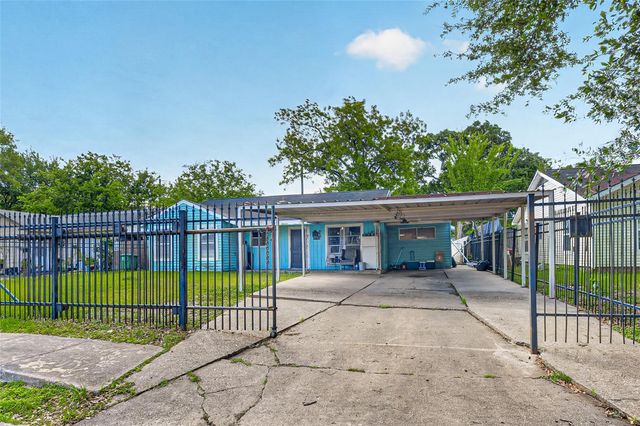 919 Christine Street, Houston, TX 77017