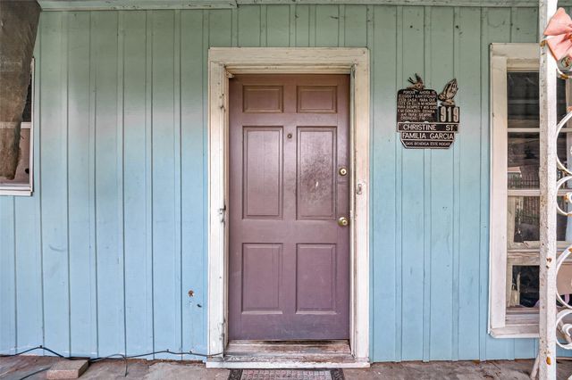 919 Christine Street, Houston, TX 77017