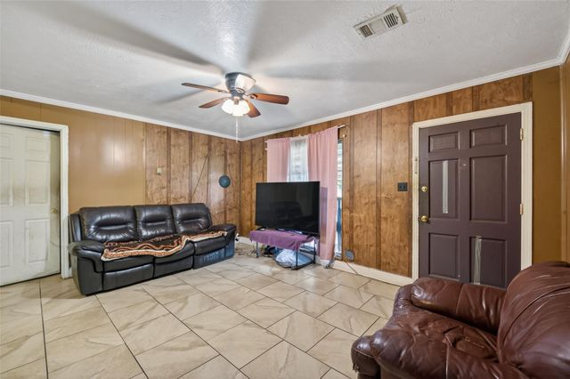 919 Christine Street, Houston, TX 77017