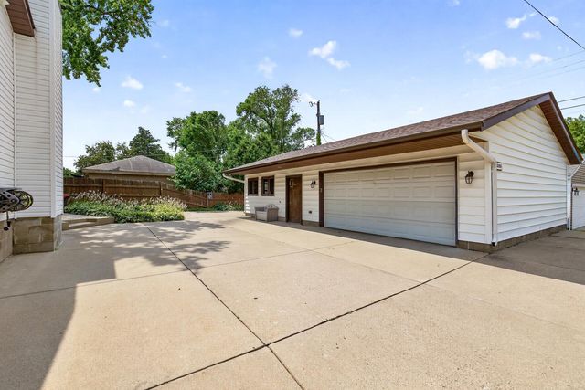 7000 4th Avenue S, Richfield, MN 55423