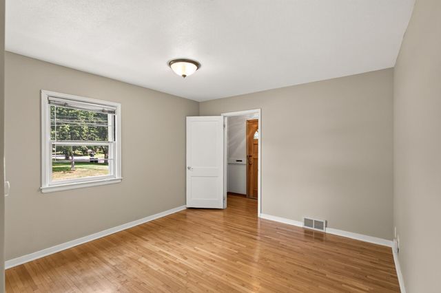 7000 4th Avenue S, Richfield, MN 55423