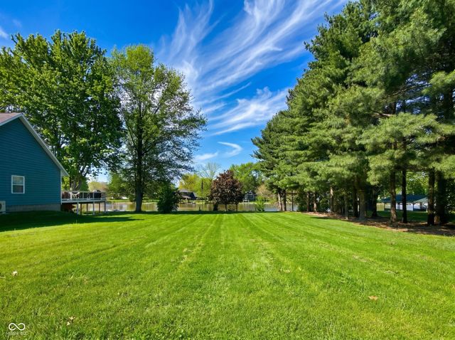 1577 N Santee Drive, Greensburg, IN 47240