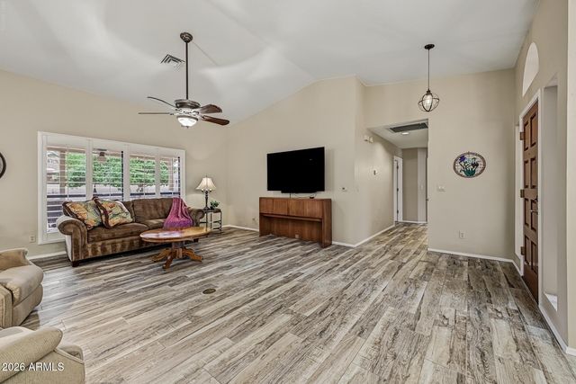 26611 S SNEAD Drive, Sun Lakes, AZ 85248