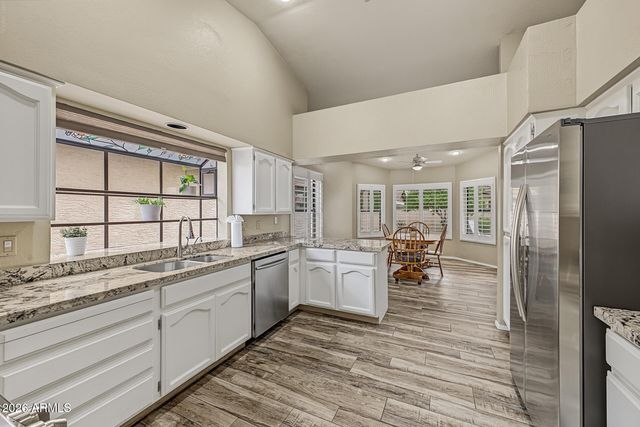 26611 S SNEAD Drive, Sun Lakes, AZ 85248
