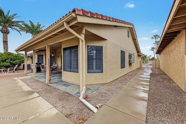 26611 S SNEAD Drive, Sun Lakes, AZ 85248