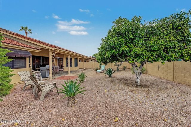 26611 S SNEAD Drive, Sun Lakes, AZ 85248