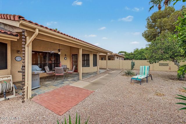 26611 S SNEAD Drive, Sun Lakes, AZ 85248