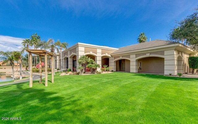 26611 S SNEAD Drive, Sun Lakes, AZ 85248