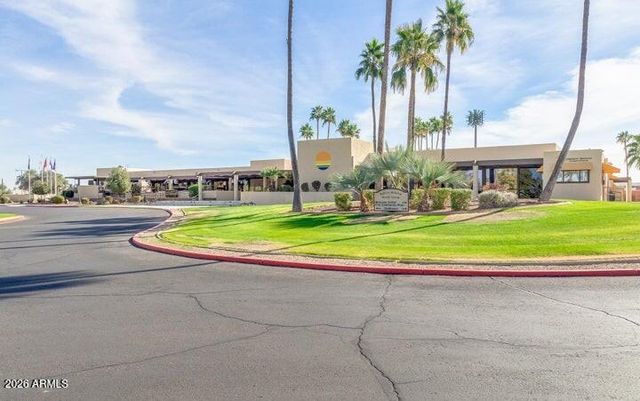 26611 S SNEAD Drive, Sun Lakes, AZ 85248