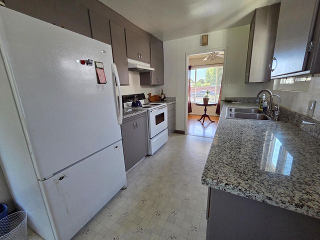 3512 Wallace Ave, Stockton, CA 95204