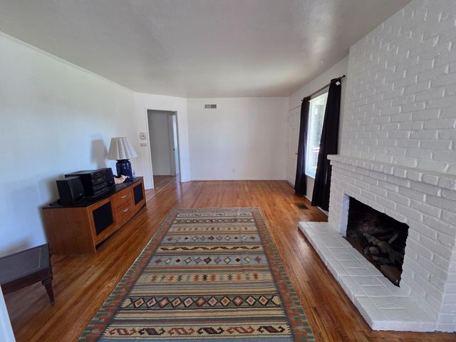 3512 Wallace Ave, Stockton, CA 95204