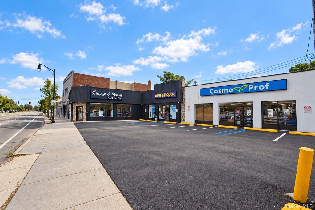 325 Sunrise Highway, Lynbrook, NY 11563 — photo 2