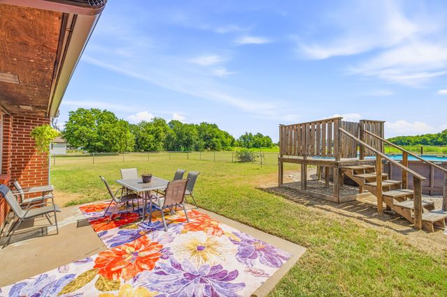 1642 Salesville Road, Mineral Wells, TX 76067