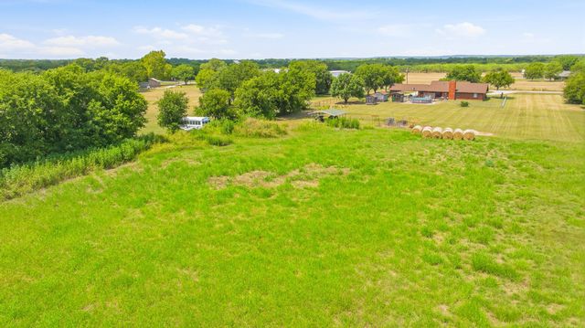 1642 Salesville Road, Mineral Wells, TX 76067