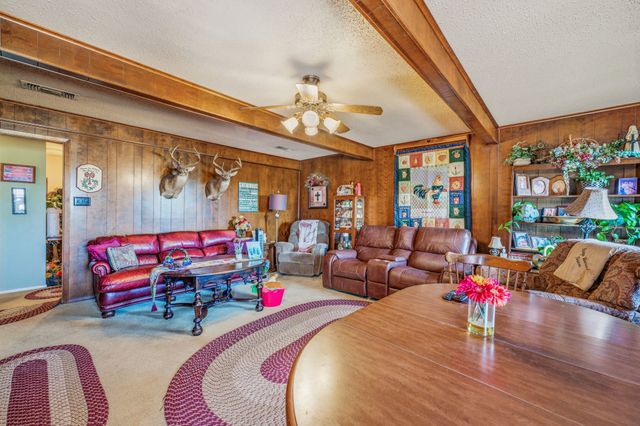 1642 Salesville Road, Mineral Wells, TX 76067