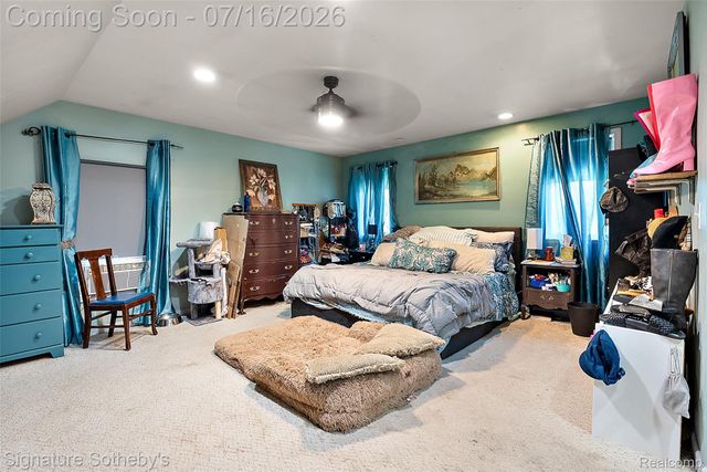 28300 Oakley Street, Livonia, MI 48154
