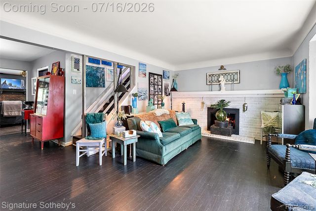 28300 Oakley Street, Livonia, MI 48154