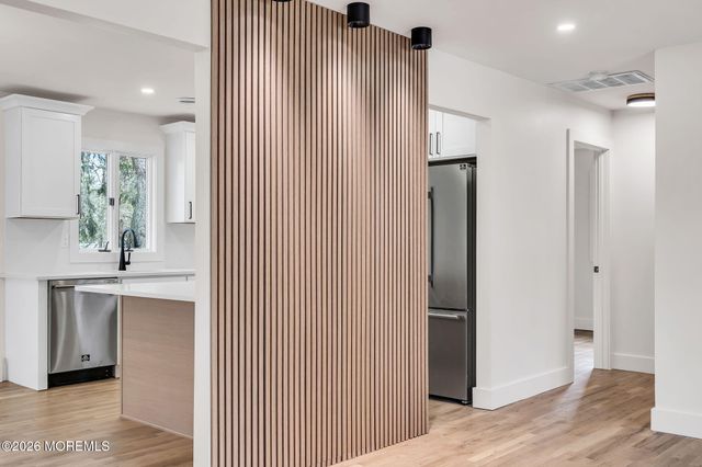 6 Stanford Drive, Toms River, NJ 08757