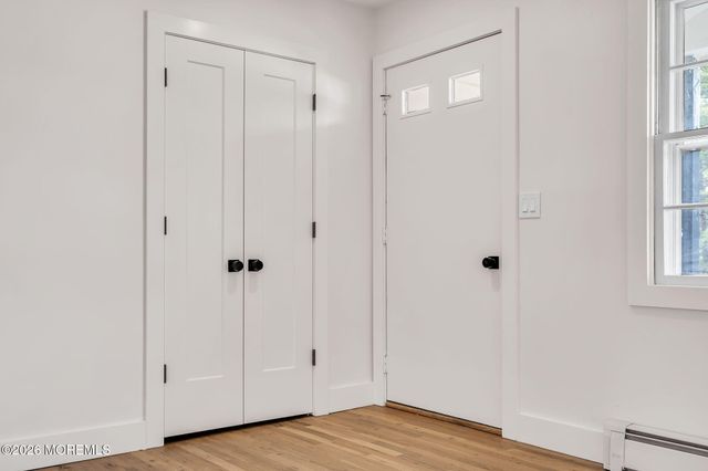 6 Stanford Drive, Toms River, NJ 08757