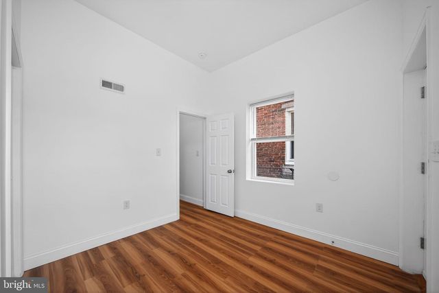 821 N 2ND ST, Camden, NJ 08102