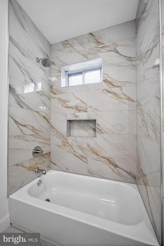 821 N 2ND ST, Camden, NJ 08102