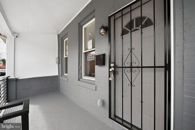 821 N 2ND ST, Camden, NJ 08102