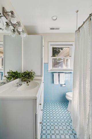 933 S Shem Drive, Mount Pleasant, SC 29464