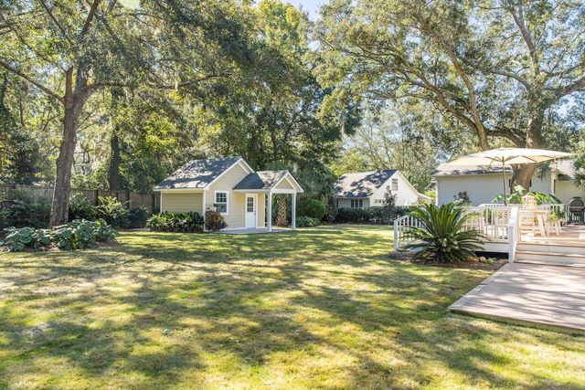 933 S Shem Drive, Mount Pleasant, SC 29464