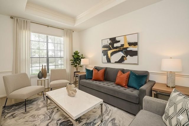 614 Coggins Point Way, Sugar Land, TX 77479