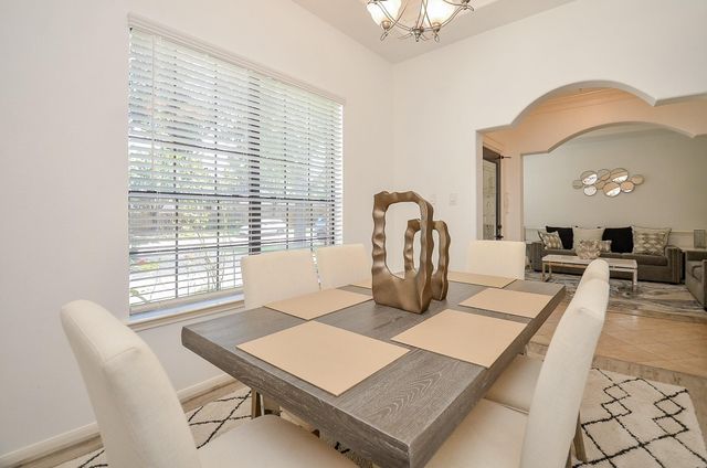 614 Coggins Point Way, Sugar Land, TX 77479