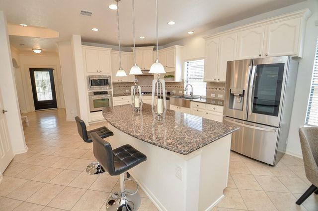 614 Coggins Point Way, Sugar Land, TX 77479