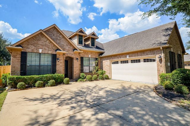 614 Coggins Point Way, Sugar Land, TX 77479