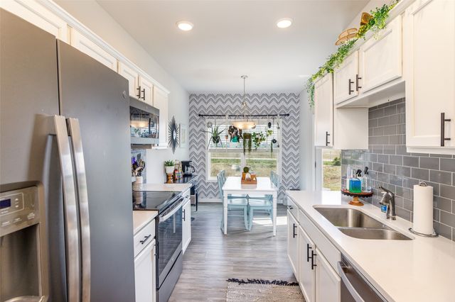 3025 NE 2nd Lane, Ankeny, IA 50021