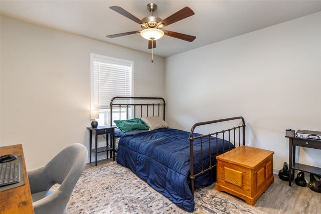 3025 NE 2nd Lane, Ankeny, IA 50021