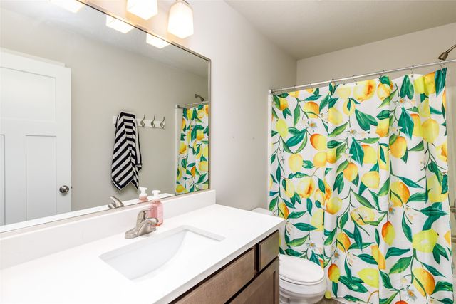 3025 NE 2nd Lane, Ankeny, IA 50021