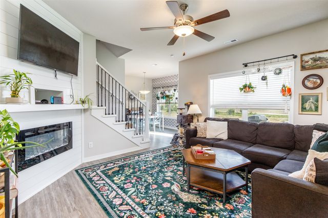 3025 NE 2nd Lane, Ankeny, IA 50021