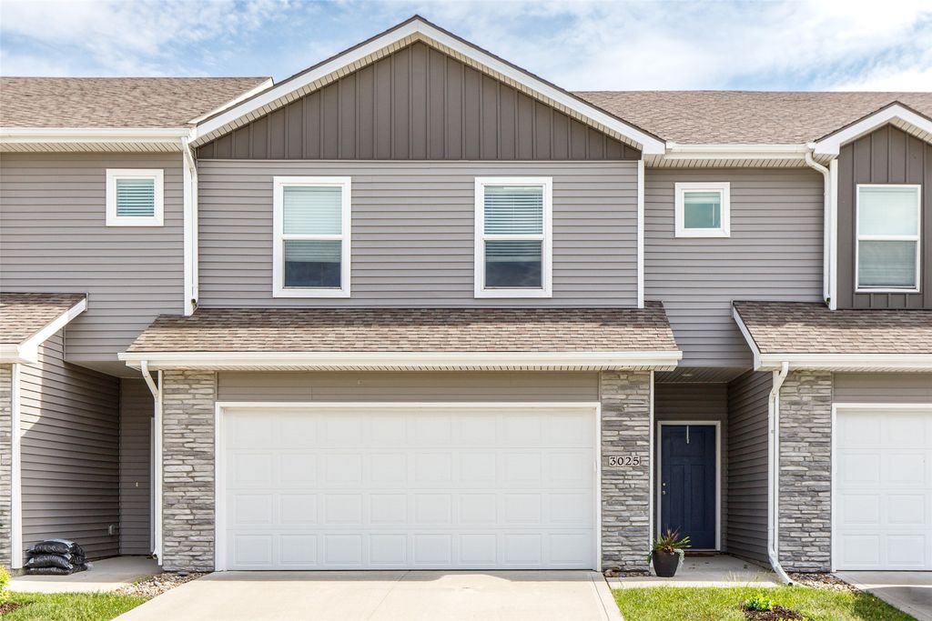 3025 NE 2nd Lane, Ankeny, IA 50021