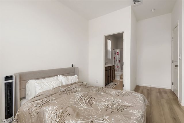 9576 Marsh Aster Street, Las Vegas, NV 89139
