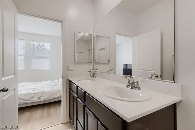 9576 Marsh Aster Street, Las Vegas, NV 89139