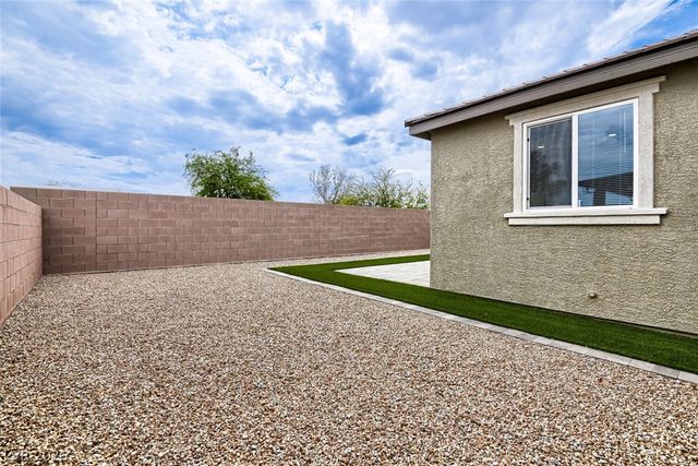 9576 Marsh Aster Street, Las Vegas, NV 89139