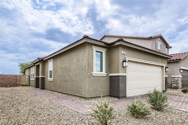 9576 Marsh Aster Street, Las Vegas, NV 89139