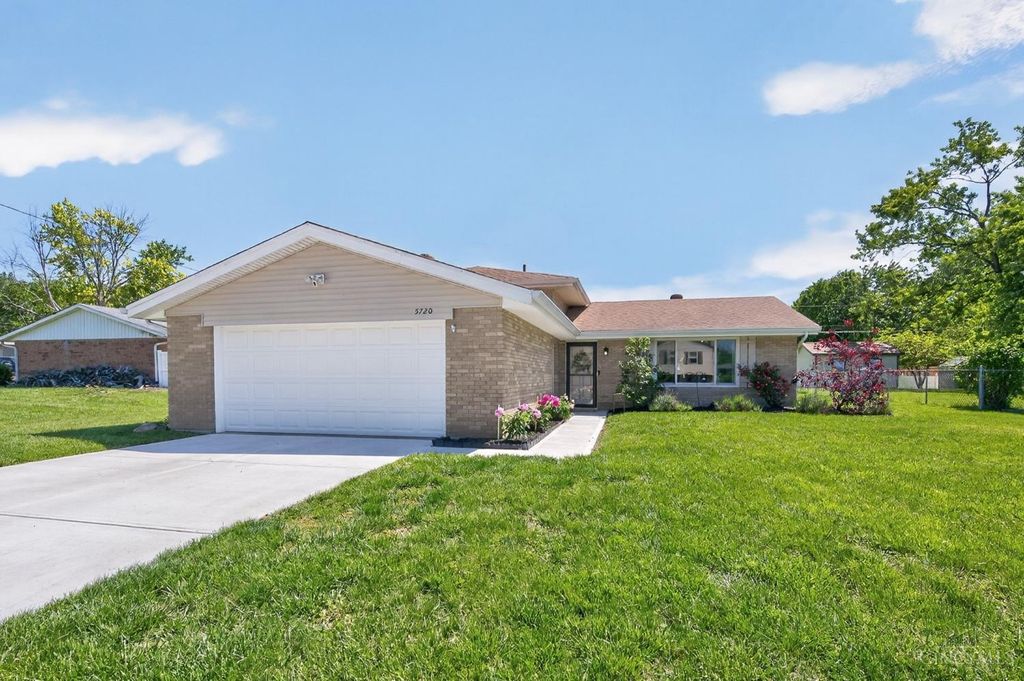 5720 Lake Huron Drive, Fairfield, OH 45014