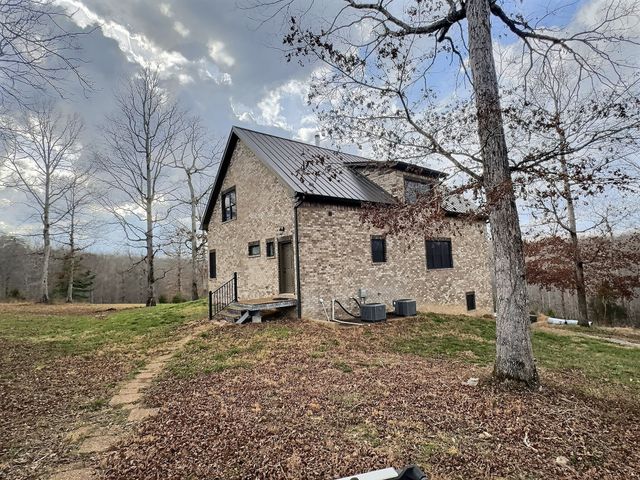 7307 Brush Creek Rd, Fairview, TN 37062