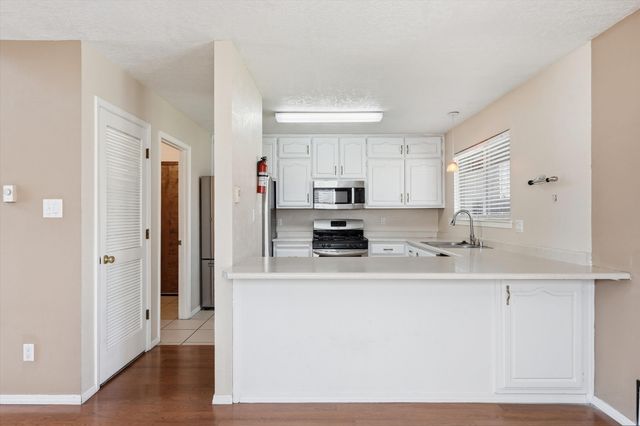 120 Linda View Court NE, Albuquerque, NM 87123